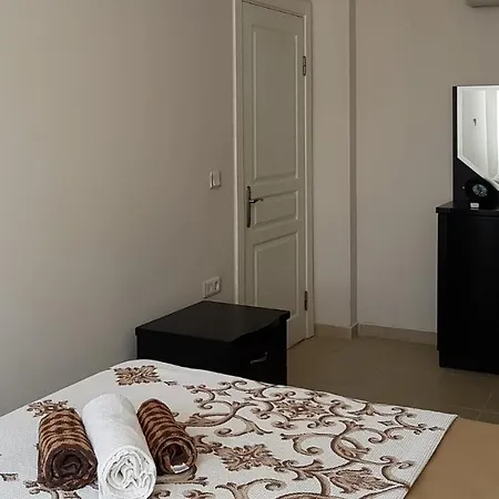 3-bedroom By The Pool ヴィラ